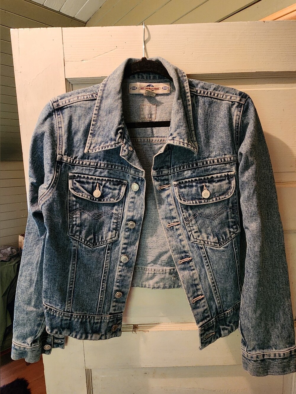 Best World Brand Vintage 90s Classic Denim Jacket